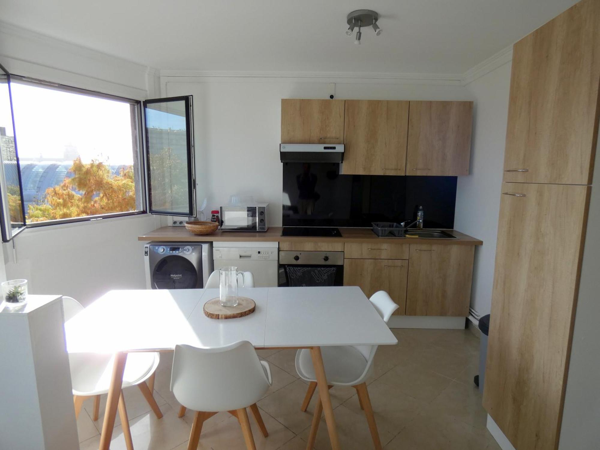Appartamento 37M2 Lumineux Face Gare Sncf, Wifi Et Cafe Et The Offerts Orléans Esterno foto